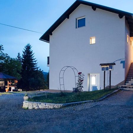 Apartments Vesna سلوني المظهر الخارجي الصورة