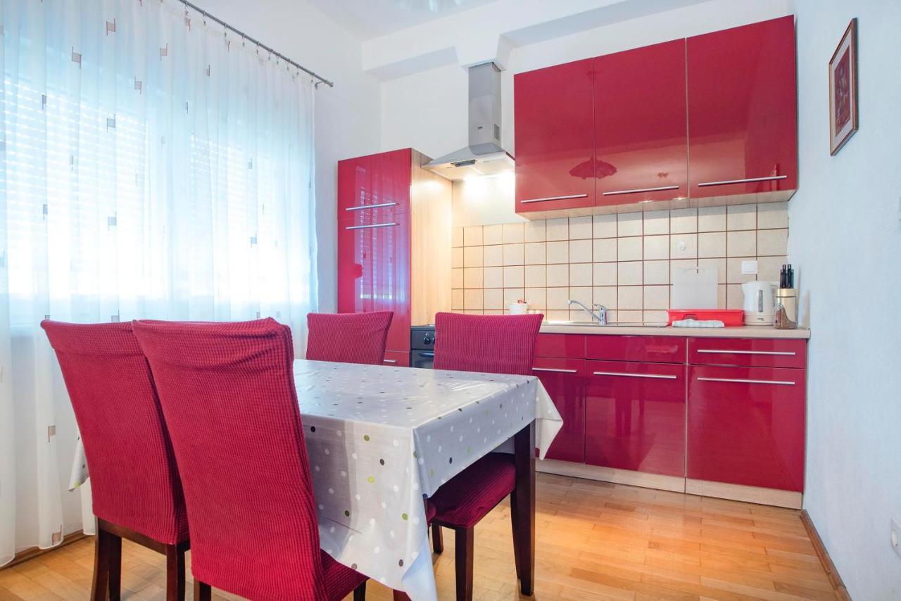 Apartments Vesna سلوني المظهر الخارجي الصورة