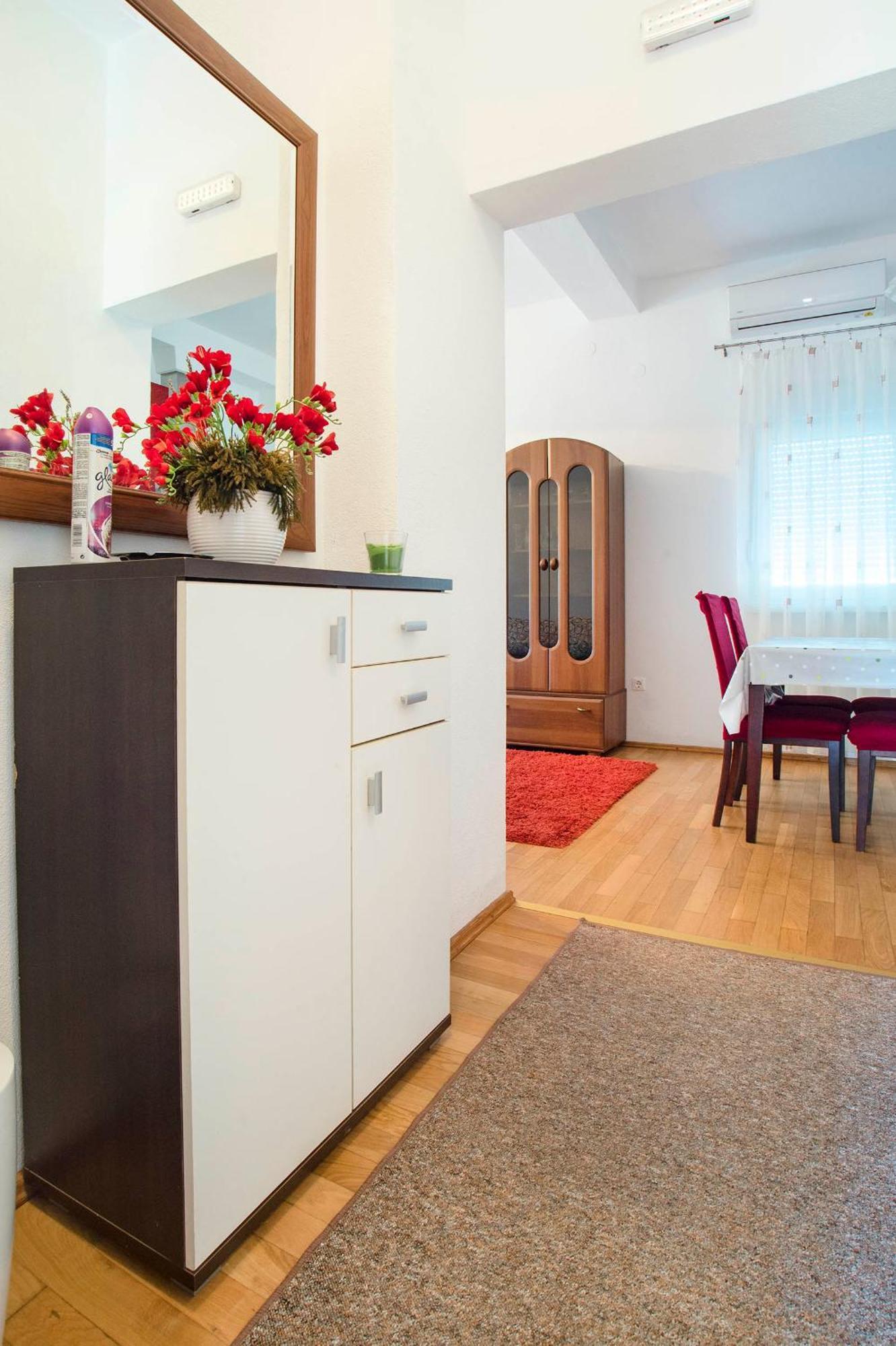 Apartments Vesna سلوني الغرفة الصورة